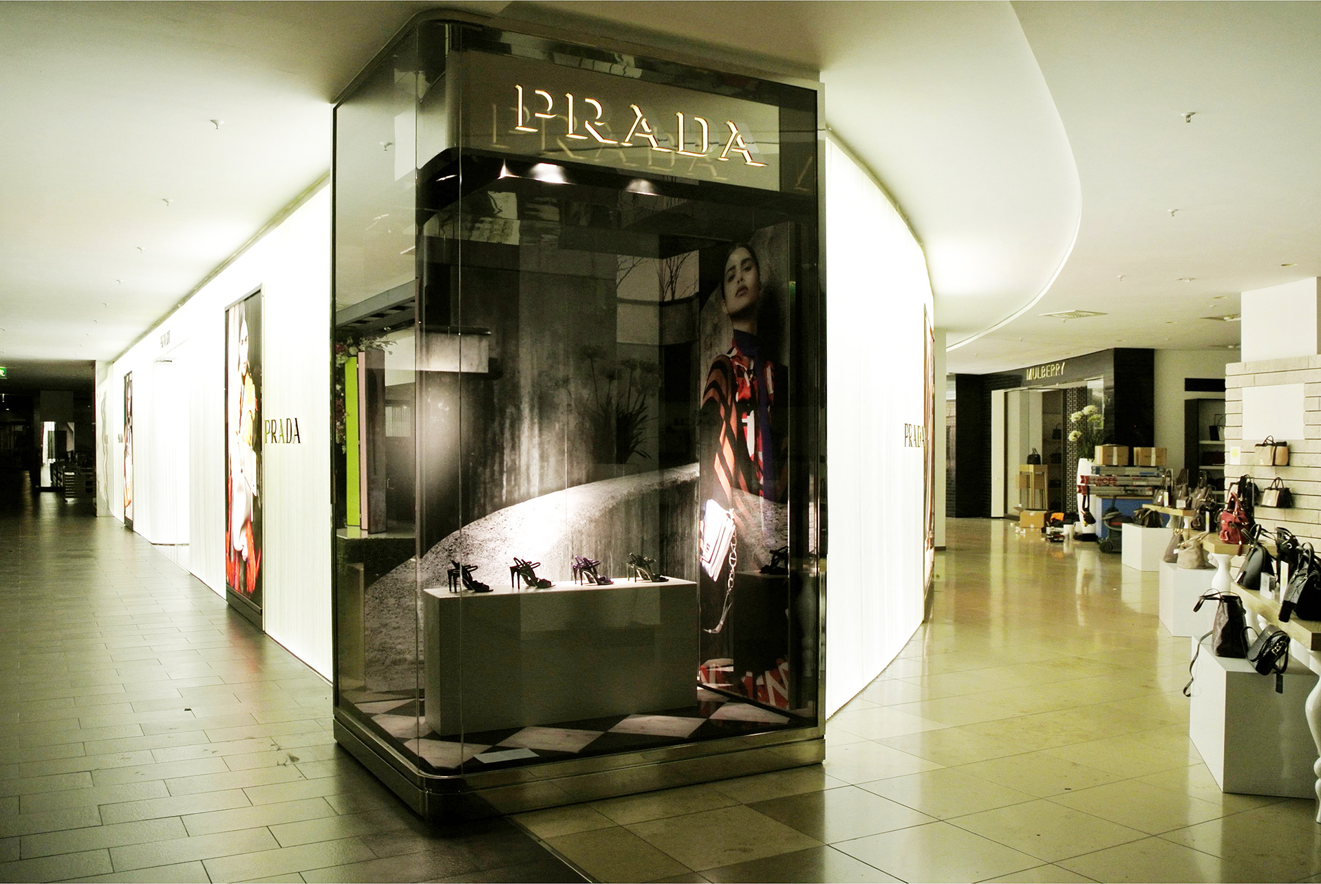 Prada-monaco04